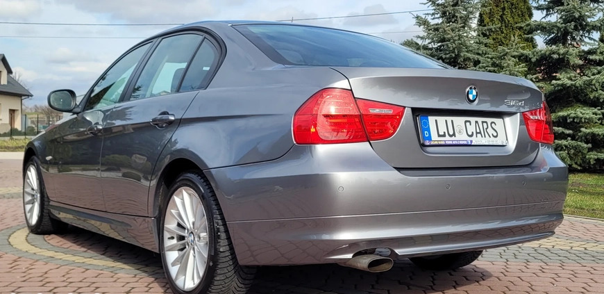 BMW Seria 3 cena 25900 przebieg: 236000, rok produkcji 2010 z Twardogóra małe 562